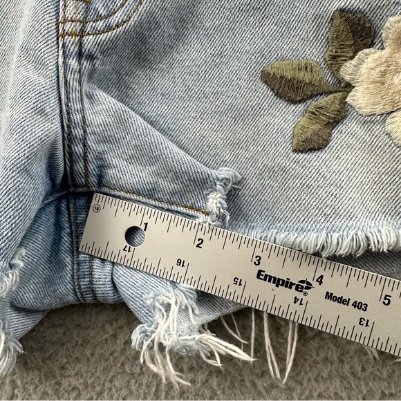 Abercrombie & Fitch Harper Low Rise Shorts Embroidered Floral Festival W 10 30 - Picture 9 of 10